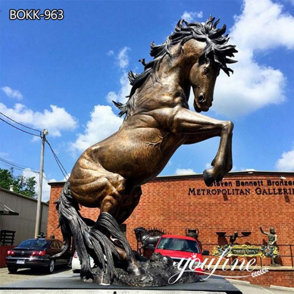 Bronze Horse Statue Details: