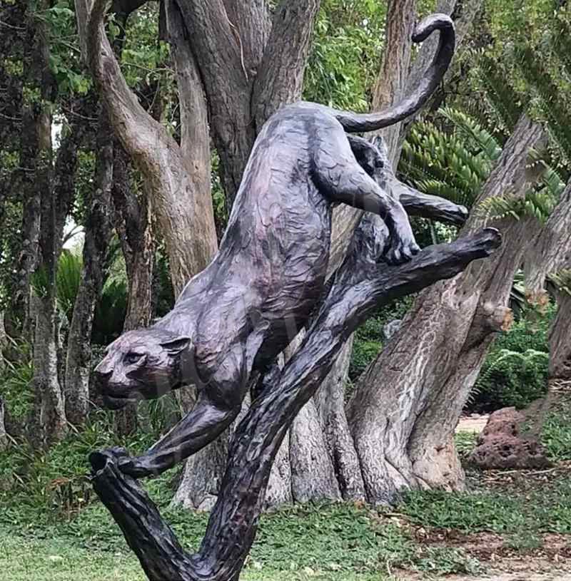 life-size bronze panther sculpture-YouFine Sculpture